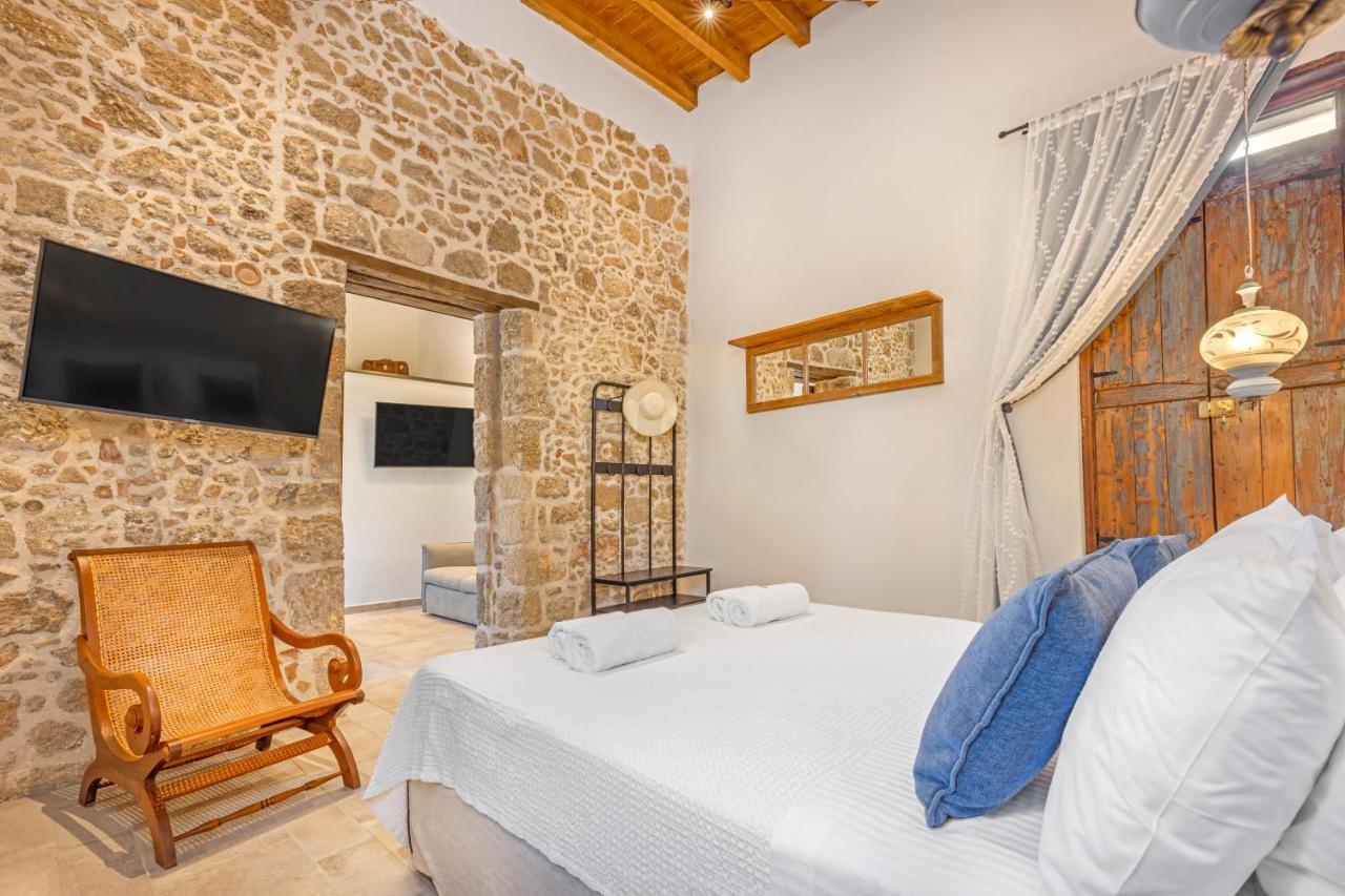 Sala Historical Luxury Suites Rhodes City Exterior foto